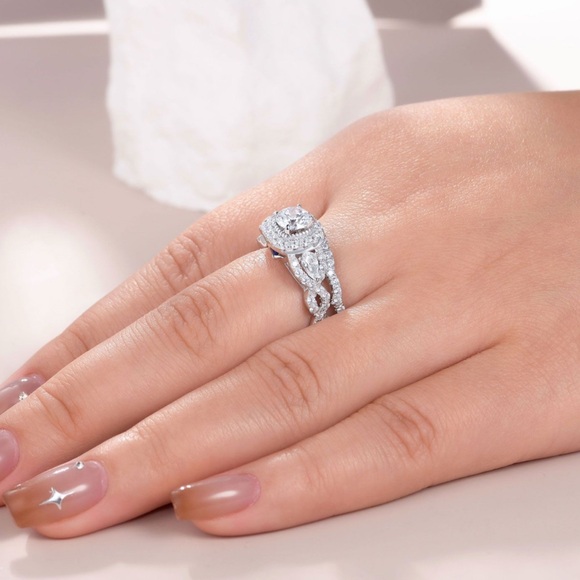 Silver Diamond Halo Engagement Ring Set Wedding - Picture 2 of 14